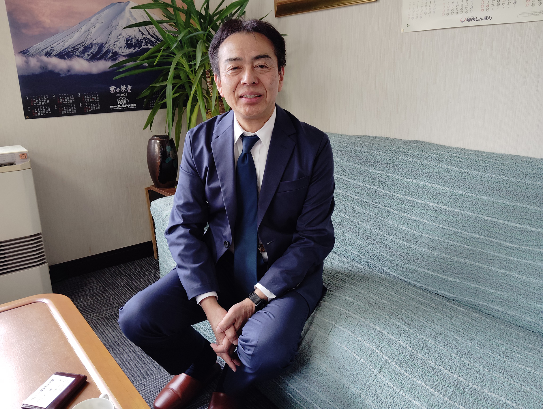澤田 職員も利用者も元気に」 来社した澤田日本郵便北海道支社長 | 稚内プレス社